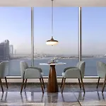 Tumbi West Palm Beach Hotel Dubai,Tapestry Collection Hilton
